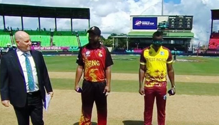ٹی 20 ورلڈکپ: ویسٹ انڈیز نے پاپوا نیوگنی کو 5 وکٹ سے شکست دے دی
